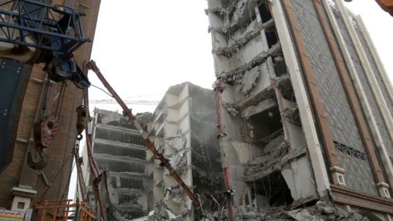  Ιράν: Ακόμα ανεβαίνει ο αριθμός των νεκρών από την κατάρρευση του κτιρίου – Νέες διαδηλώσεις