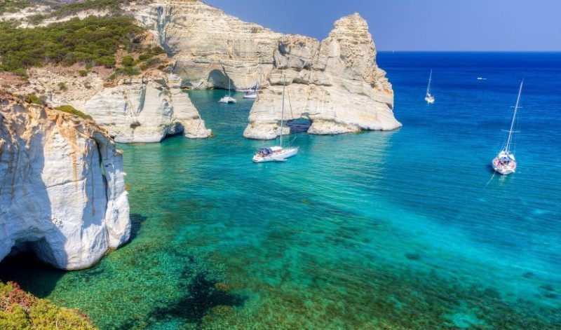 Βρήκαμε το φθηνότερο νησί στην Ελλάδα. Είναι ένα πανέμορφο μέρος και είναι το ιδανικό μέρος για τις διακοπές σας. Οι μαγευτικοί Φούρνοι 