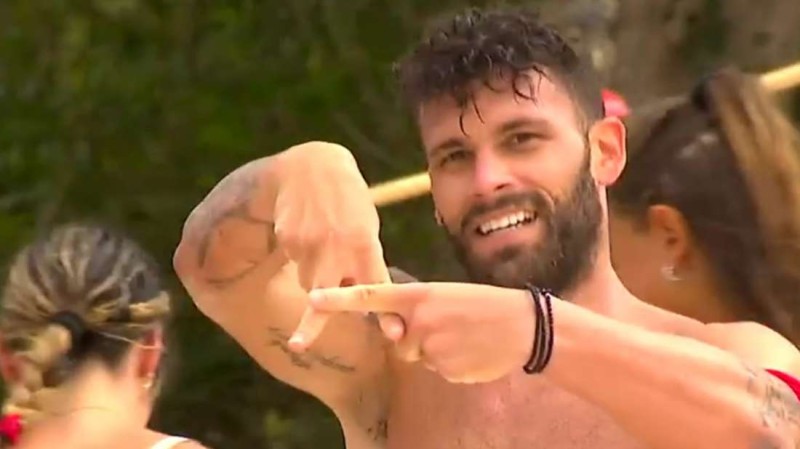 Survivor spoiler 16/05: «Εγώ δεν είμαι Άρης Σοϊλέδης να μην σε...» - Παντού μπελάδες ο Τάκης Καραγκούνιας! Μ' αυτον τον νέο του συμπαίκτη 'σφάζεται'