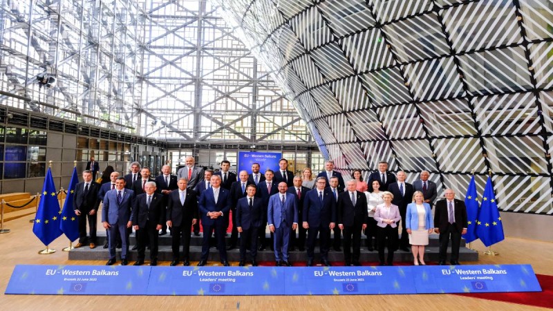 Σύνοδος Κορυφής: Συμφωνήθηκε η διαδικασία ένταξης Ουκρανίας και Μολδαβίας στην Ευρωπαϊκή Ένωση (video)