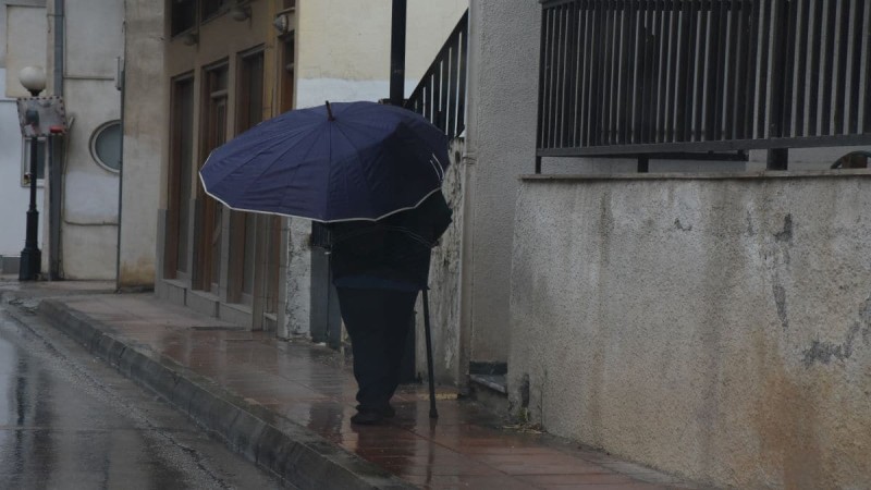 Καιρός: Αλλάζει το τοπίο - Από τον κάυσωνα στις βροχές και τη πτώση της θερμοκρασίας