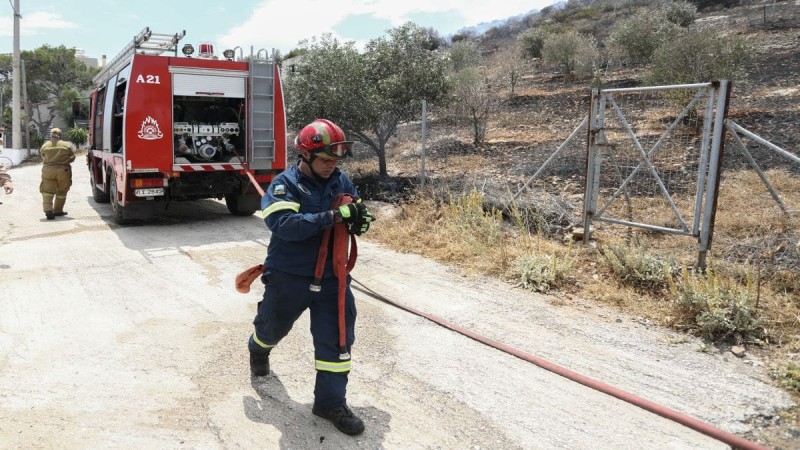 Φωτιά στο Λουτράκι