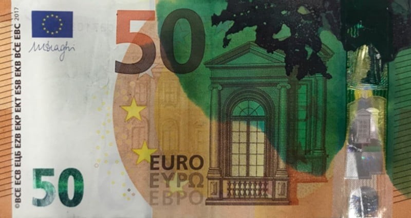 Αυτό κάνουν τα ΑΤΜ στο χαρτονόμισμα των 50 ευρώ - Αν έχετε ένα από αυτά δώστε το πίσω