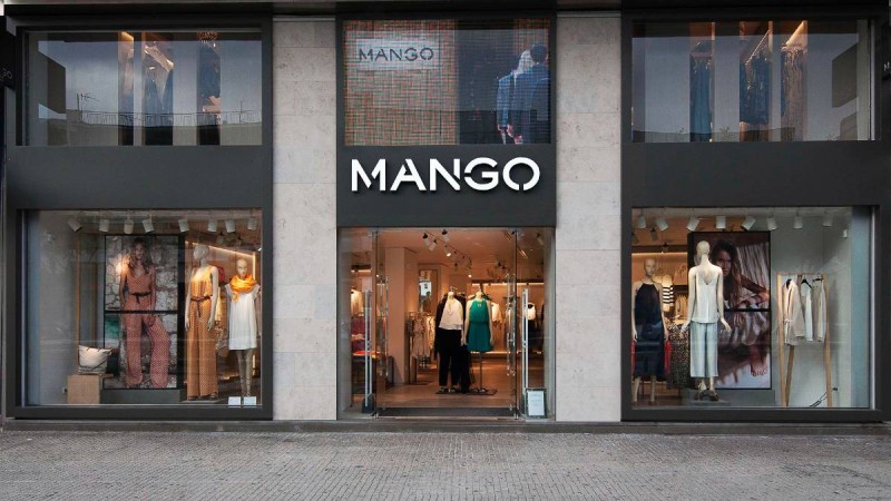 Τα πέδιλα που είναι must φέτος το καλοκαίρι θα τα βρεις στα Mango!