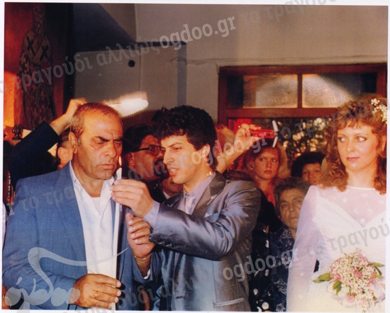 Θέμης αδαμαντίδης πρώτη σύζυγος γάμος 1986