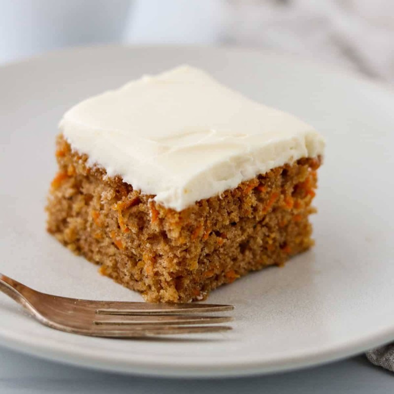 Κρύο carrot cake: Το μυστικό είναι η μπόλικη κανέλα!