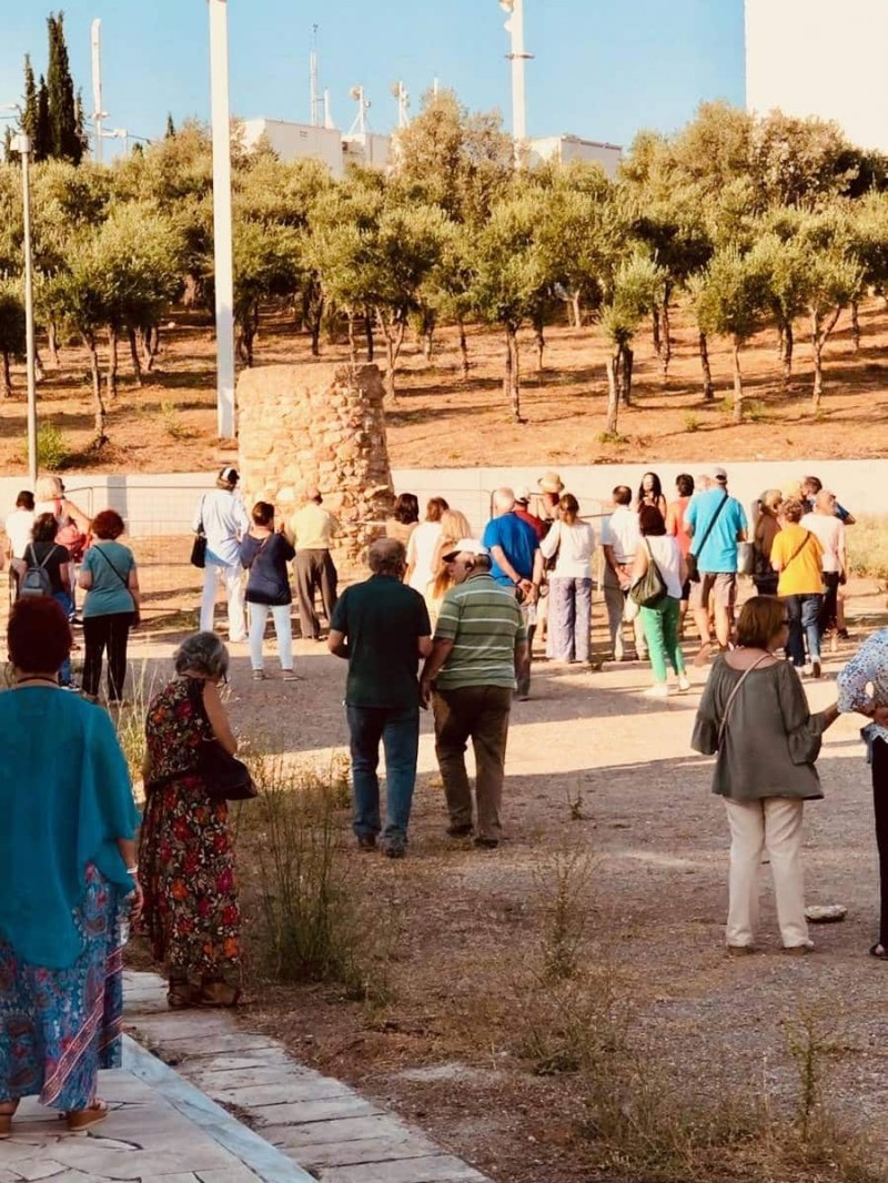  Με μεγάλη επιτυχία πραγματοποιήθηκε η περιήγηση «Ο δρόμος του Νερού» στο πλαίσιο των «Πολιτιστικών Διαδρομών» του Δήμου Αμαρουσίου