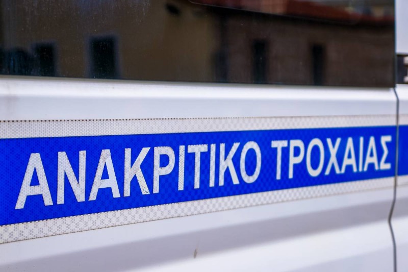 Τραγωδία στον Ωρωπό: Νεκρός 17χρονος ντελιβεράς - Συγκρούστηκε με όχημα που μπήκε στο αντίθετο ρεύμα