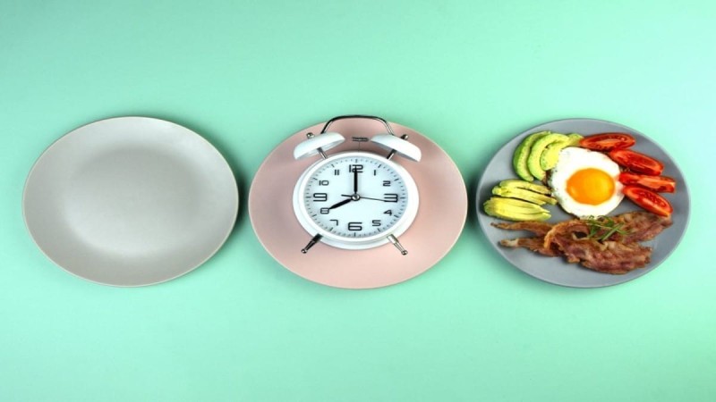 «Διαλειμματική»: Τι είναι η δίαιτα του «Πολεμιστή» και πώς ακολουθείται