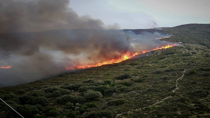 Φωτιά στον Άγιο Ιωάννη Κεφαλονιάς