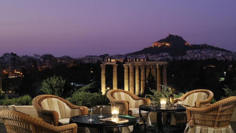 ξενοδοχεία στο Κέντρο της Αθήνας για μια ρομαντική βραδιά με τον σύντροφο σου