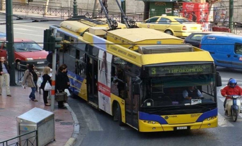 Σεξουαλική παρενόχληση 14χρονης μέσα στο τρόλεϊ