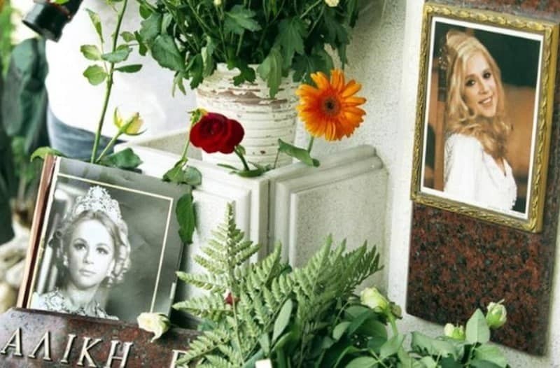 «Τον τάφο της τον έχουμε»: Ανατριχιαστική αποκάλυψη για την νεκρή Αλίκη Βουγιουκλάκη!