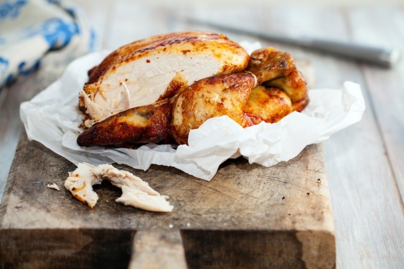 Αποφύγετε την σαλμονέλα: Τα μυστικά για το σωστό μαγείρεμα του κοτόπουλου που θα σας προστατέψει