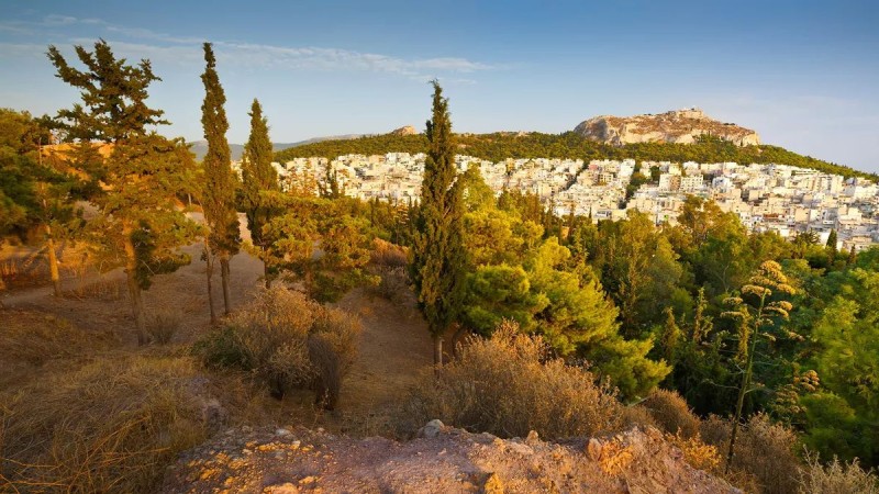 Λόφος του Στρέφη: Μία όμορφη 'έκπληξη' στην καρδιά της Αθήνας και ο παράξενος θρύλος γύρω από το όνομά του