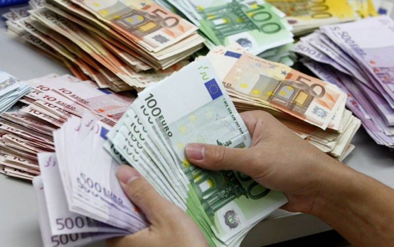 ΕΦΚΑ-ΔΥΠΑ: Πληρωμές σε 100.140 δικαιούχους ως την Παρασκευή - Ποιοι πάνε ταμείο