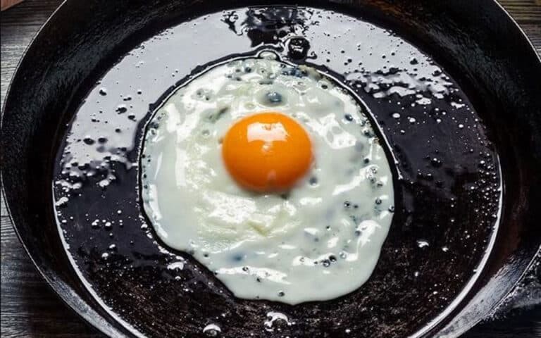 τηγανητό αυγό