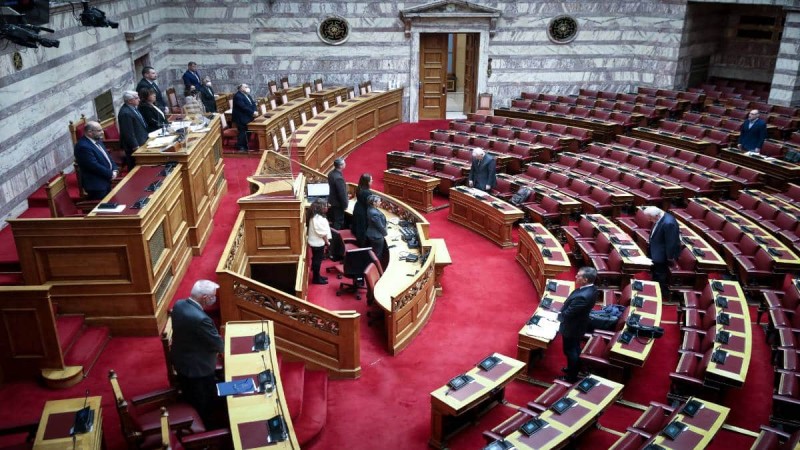 Βουλή: Ενός λεπτού σιγή στη μνήμη των Ελλήνων θυμάτων του Ολοκαυτώματος