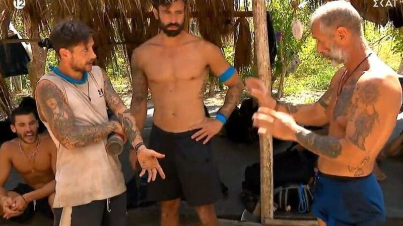 Survivor All Star: Έξαλλος ο Τάκης Καραγκούνιας  με Γκότση και Μπόγδανο - «Εσείς κάθεστε και εγώ...»