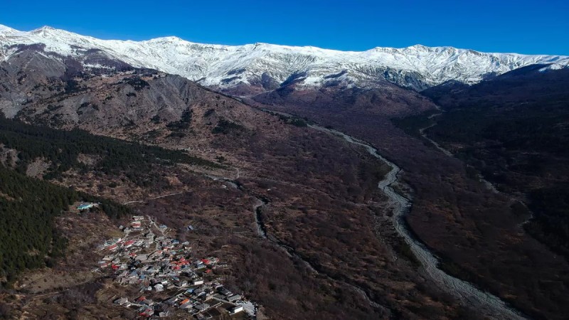 Μαστοροχώρια: Το χωριό της Ηπείρου όπου η φύση συνάντησε την τέχνη των ανθρώπων