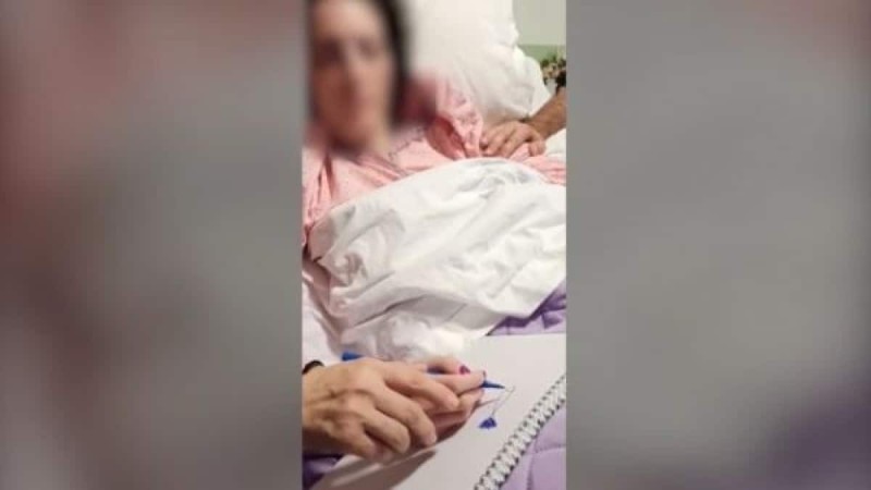 «Μετατοπίστηκε 13 χιλιοστά ο εγκέφαλός της!» - Το δράμα της 41χρονης Όλγας που ξυλοκοπήθηκε άγρια από τον 47χρονο σύζυγό της (Video)