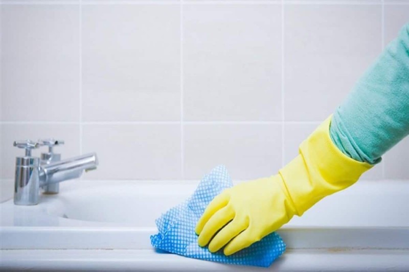 «Τσακάλι» ο Σπύρος Σούλης: Άλατα τέλος! Το μυστικό για να τα εξαφανίσετε από την κουζίνα και το μπάνιο σας