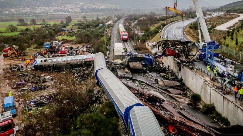 Τραγωδία στα Τέμπη: Ποινική δίωξη στα διοικητικά στελέχη του ΟΣΕ