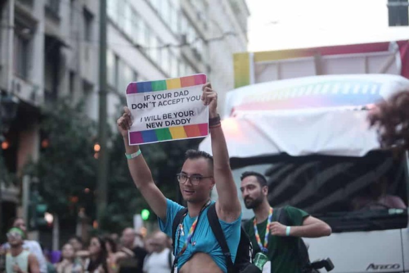 Athens Pride 2023: Πλήθος κόσμου και... υπερηφάνειας στην παρέλαση - Πλούσιο φωτορεπορτάζ!