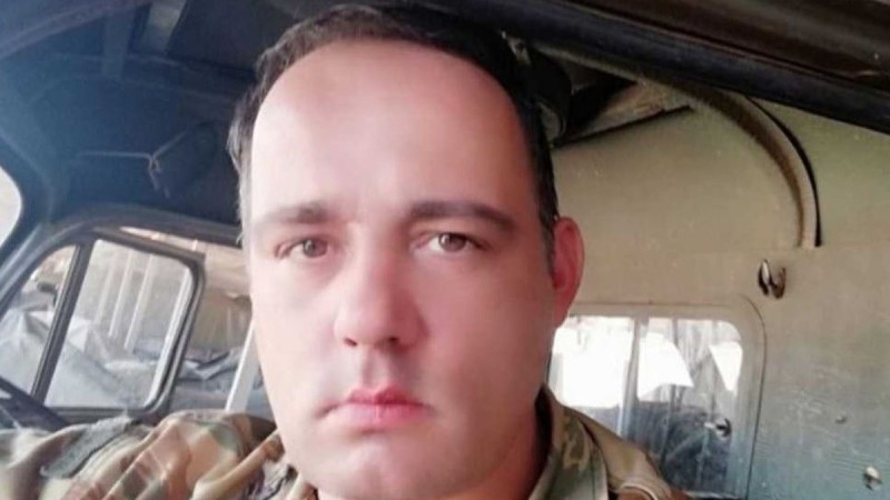 «Κάντε ησυχία… Ξεκίνησε μια ψυχή για το πιο μακρύ ταξίδι»: Πέθανε ξαφνικά ο 42χρονος στρατιωτικός Νίκος Πολύμερος