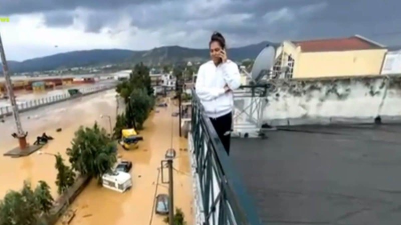 Κακοκαιρία Daniel: «Από χτες πλημμυρίσαμε - Δεν ήρθε κανένας» - Συγκλονίζει μαρτυρία κατοίκου για την μεγάλη καταστροφή στον Βόλο (video)