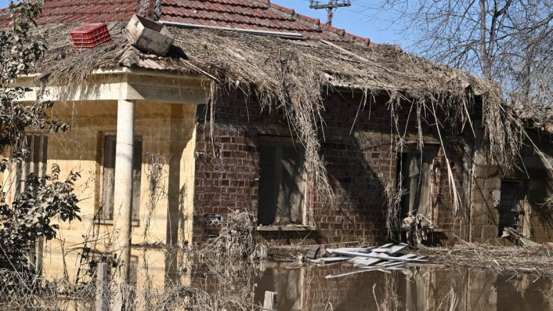 «Ήμουν στο Κέντρο Επιχειρήσεων και έβλεπα το σπίτι του παππού να κατεδαφίζεται»: Σοκαριστικές μαρτυρίες πυροσβεστών στη Θεσσαλία