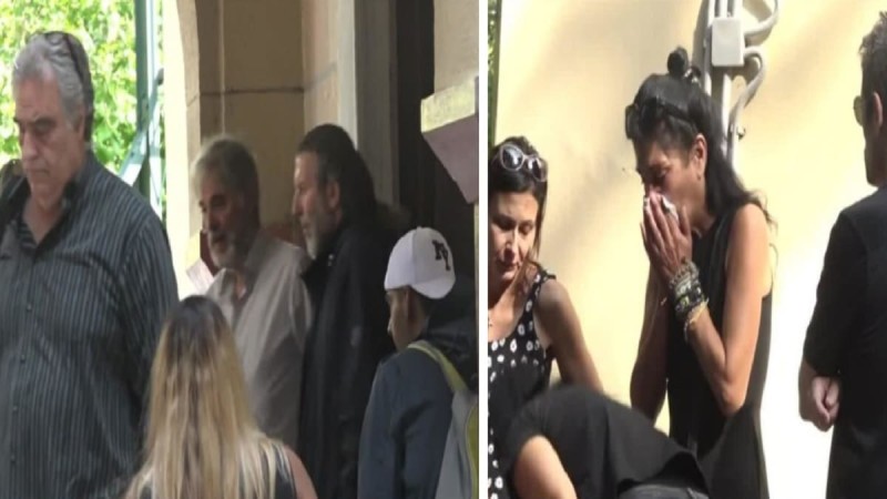Αβάσταχτος ο πόνος στο μνημόσυνο του γιου του Οδυσσέα Σταμούλη - Απαρηγόρητος ο ηθοποιός και η πρώην σύζυγός του (photos)