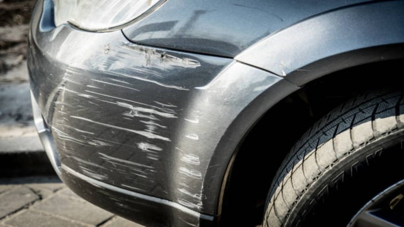 Θα τρίβετε τα μάτια σας: Εξαφανίστε τις γρατζουνιές του αυτοκινήτου σου με αναψυκτικό
