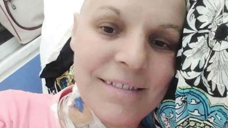 Αγγελική Κανάκη: Μάχη ζωής με τον καρκίνο δίνει 48χρονη μητέρα με ανάπηρο σύζυγο και δύο ανήλικα παιδιά