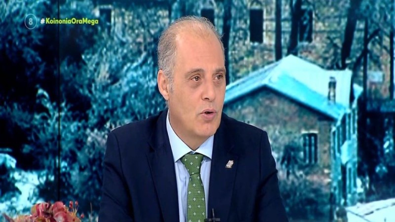 Ξέσπασε ο Κυριάκος Βελόπουλος: «Δεν δέχομαι τους γάμους των ομοφυλοφίλων! Να μην υιοθετούσαν παιδιά, είναι παράνομη πράξη» (Video)