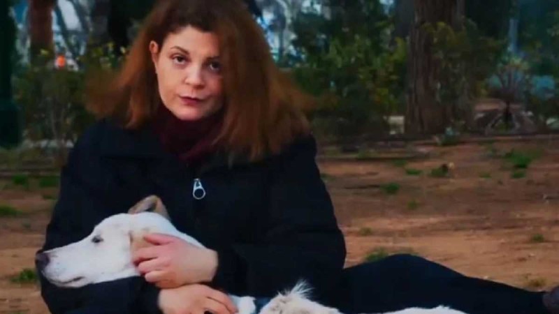 Τάνια Τρύπη: Βίντεο «γροθιά στο στομάχι» για την υιοθετημένη σκυλίτσα της – «Βρέθηκε βιασμένη και κακοποιημένη»