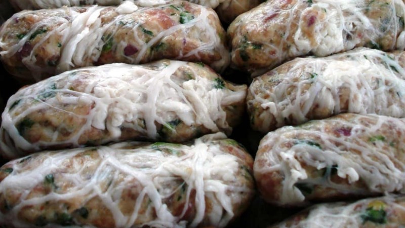 Αναταραχή στην αγορά: Ο ΕΦΕΤ ανακαλεί σεφταλιές με χοιρινό κρέας - Θετικές στη σαλμονέλα