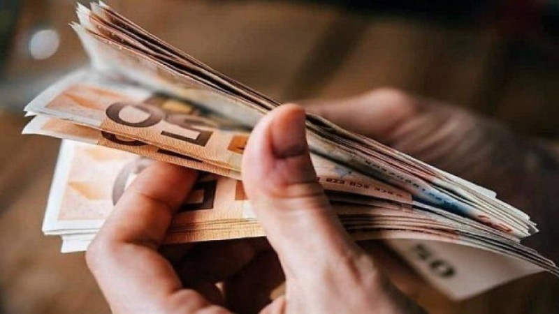 Νέο εφάπαξ επίδομα 718 ευρώ σε πέντε κατηγορίες ανέργων