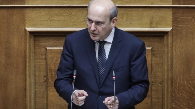 Κωστής Χατζηδάκης: «Το 2024 η ελληνική οικονομία θα ανέβει ακόμα πιο ψηλά»