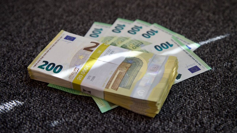 Τεράστια ανάσα: Νέο επίδομα πάνω από 700 ευρώ! Τρέξτε στα ΑΤΜ