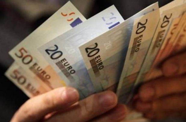 Youth Pass: Αντίστροφη μέτρηση για το άνοιγμα της πλατφόρμας - Πότε και ποιοί θα λάβουν το voucher των 150 ευρώ;