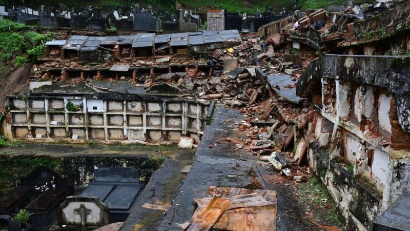 Βραζιλία: Τραγικός ο απολογισμός από σφοδρές καταιγίδες και πλημμύρες - «Μια χαοτική κατάσταση» (video)