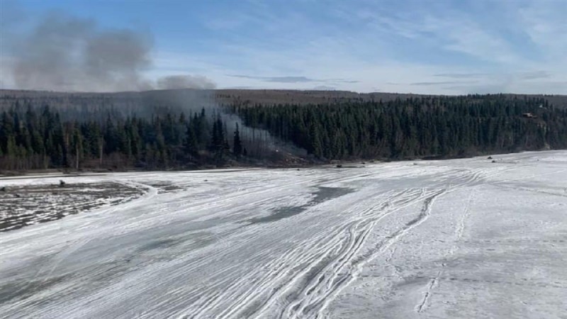Αλάσκα: Σοκαριστικό βίντεο από τη στιγμή συντριβής αεροσκάφους - Νεκροί οι χειριστές