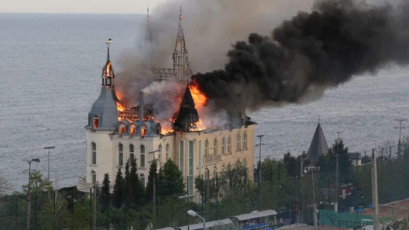 Ουκρανία: Η Ρωσία βομβάρδισε το «Κάστρο του Χάρι Πότερ» – 5 νεκροί και 28 τραυματίες