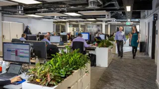 Δημόσιο: Αλλάζουν οι αποδοχές για 9 στους 10 υπαλλήλους