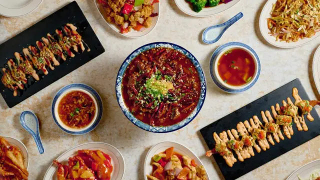 Το viral στέκι στο Χαλάνδρι που προσφέρει απεριόριστο sushi και κινεζικό με 20€