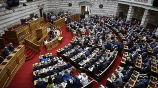 «Βουνό» στοιχείων για τον ΟΠΕΚΕΠΕ: Τα 28 CD που «καίνε» την Βουλή – Τι κρίνεται στην Επιτροπή Δεοντολογίας