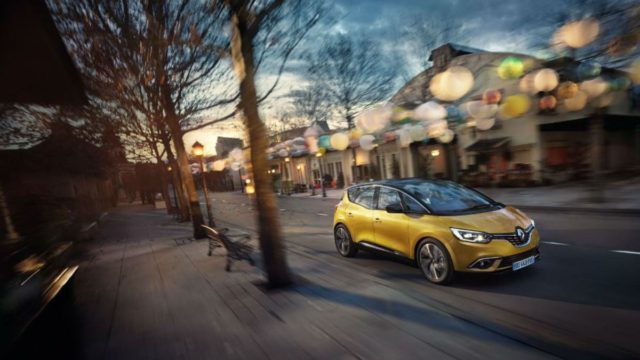 Renault SCENIC:  Το απόλυτο οικογενειακό της ελληνικής αγοράς