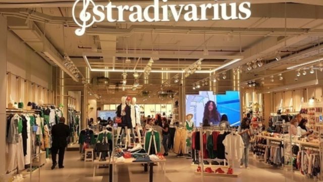 Stradivarius: Αγόρασε γούνινη τσάντα σε τιμή έκπληξη!
