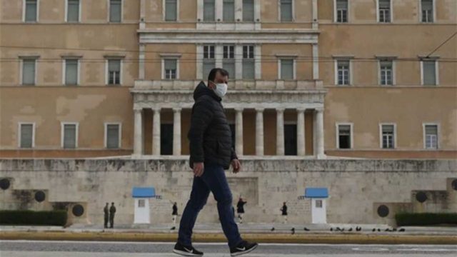 Κορωνοϊός: «Λουκέτο» στα πάντα από την Κυριακή (3/1) – Άνοιγμα των σχολείων στις 11 Ιανουαρίου